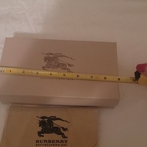 Burberry box with dust bag